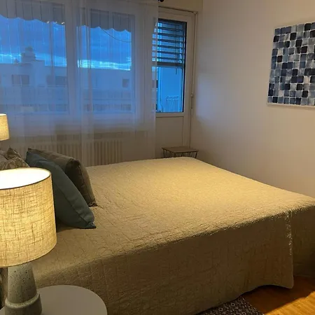 Standing In Ouchy - Lausanne