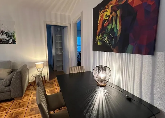 Standing In Ouchy - شقة لوزان